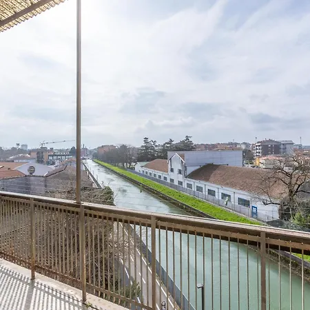 Al Canale Apartmán